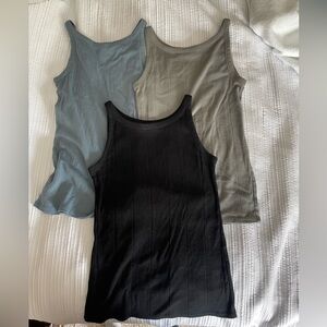 LOFT Basic Tanks, set of 3, small